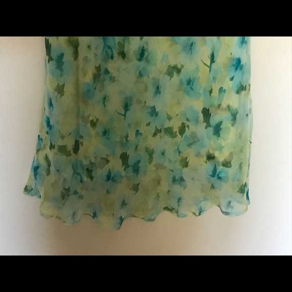 Blue/Green Floral Dress - Picture 2 of 5